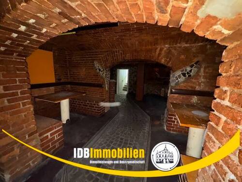 Bild 1 - FREIE GEWERBERÄUME IM GEWÖLBEKELLER (FRÜHER GASTRO+TANZ)