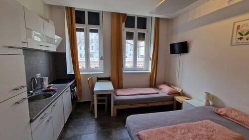 Wohnung EG Appartement - Etagenwohnung mit 91,00 m&sup2; in Berlin zum Kaufen