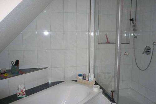 hochwertige Badausstattung - 