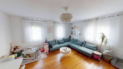 Wohn- & Essbereich - 3 Zimmer Etagenwohnung zum Kaufen in Weilheim an der Teck