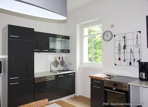 Moderne Einbauküche im OG - 