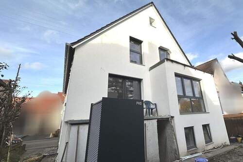 Hausrückseite - Mehrfamilienhaus, Wohnhaus mit 218,00 m&sup2; in Schwaikheim zum Kaufen