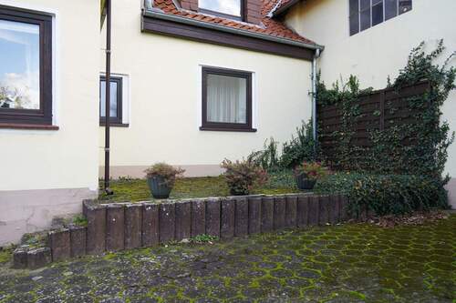 mit Terrasse - 3 Zimmer Etagenwohnung in Edemissen