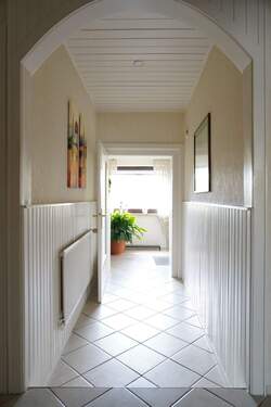 großzügiger Dielenbereich - 