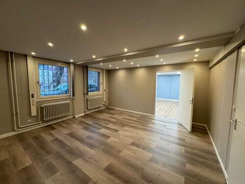 Büro - Bürofläche in Hamburg-Harburg! - 351,00 EUR Kaltmiete,