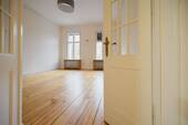 Bild 2 - 4 Zimmer Etagenwohnung zum Kaufen in Berlin