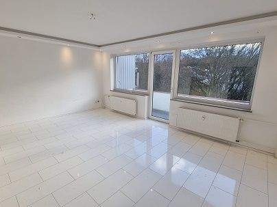 Wohnzimmer - 3 Zimmer Etagenwohnung zur Miete in Menden