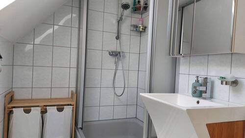 Bad - Etagenwohnung mit 58,00 m&sup2; in Brühl zum Kaufen