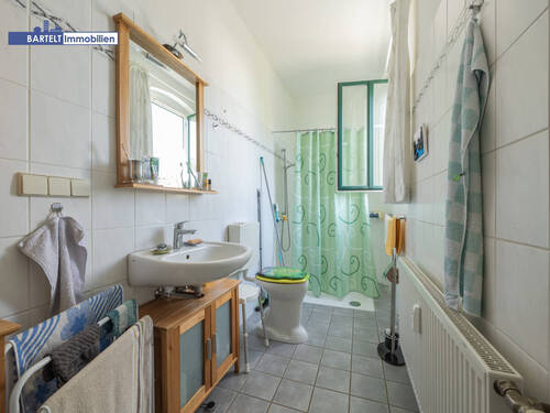 Bad - Mehrfamilienhaus, Wohnhaus in Nordstemmen zum Kaufen