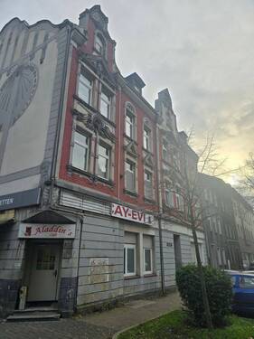 Haus 2 - 3 Zimmer Etagenwohnung zum Kaufen in Duisburg