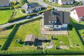 Rückansicht Drohne - 7 Zimmer Einfamilienhaus zum Kaufen in Berkatal