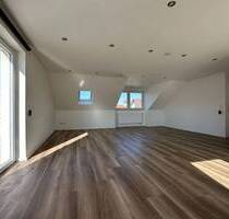 Modern Living - 3,5 Zi. Neubauwohnung mit Balkon, Dachboden, Keller & PKW Stellplatz - Dillingen an der Donau Hausen