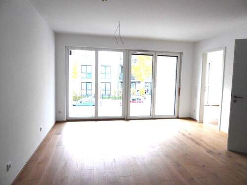 Wohnbereich - 2 Zimmer Etagenwohnung zur Miete in Herzogenaurach