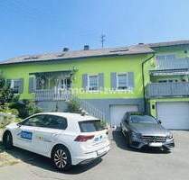 **Ländlich leben mit Geschichte - ehemaliges Schulhaus wird zum Familiendomizil mit Charakter** - Presseck / Elbersreuth