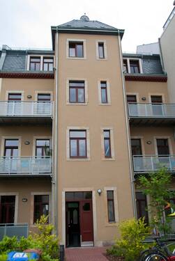 Hinterhof - 2 Zimmer Etagenwohnung in Dresden