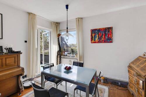 Esszimmer... - 5 Zimmer Einfamilienhaus zum Kaufen in Hamburg