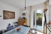 ... mit Blick zum Balkon - 5 Zimmer Einfamilienhaus in Hamburg