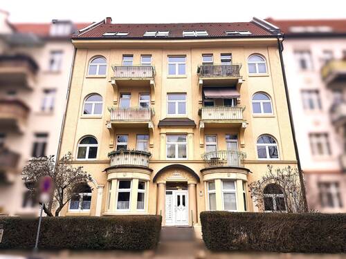 Aussenansicht - PROVISIONSFREI - 3,5 Zimmer - Dachgeschosswohnung