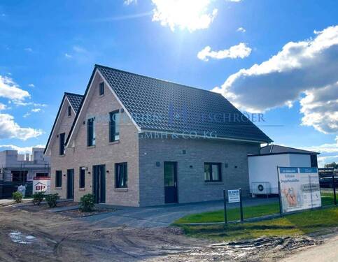 Seitenansicht - Doppelhaushälfte mit 122,00 m² in Herzlake zur Miete