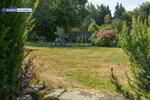 _-995 - Bauträgerfreies Grundstück in traumhafter Ortsmitte