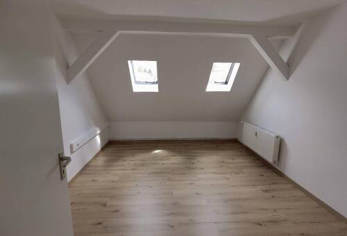 Bild9.jpg - Schöne 2-Raum Dachgeschosswohnung, ca. 45 qm, mit EBK und Internetverbindung