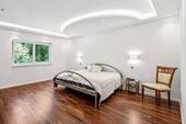 Masterbedroom mit individueller Klimatisierung und Ambient-Lichtdesign - 