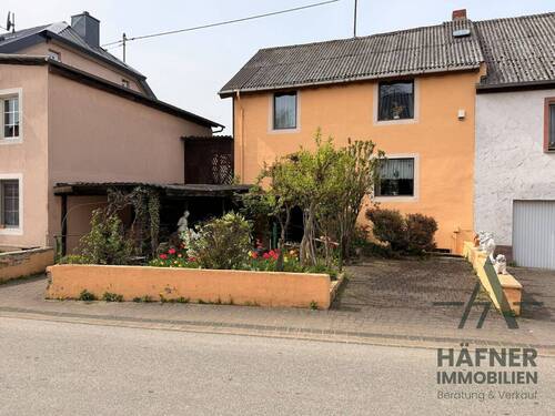 Außen (3) - Charmantes Reihenhaus mit Scheune - Ihr Haus mit Potenzial in Gilzem