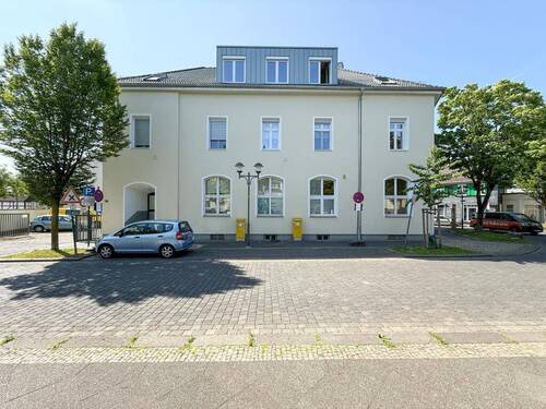 Gebäudeansicht - Gewerbe- und Verkaufsfläche im Stadtzentrum Von Solingen-Wald