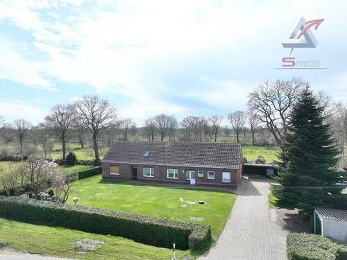 tolles Wohnhaus - Landhaus mit Weide in herrlicher Lage!