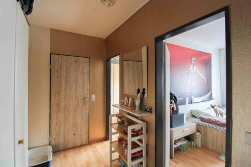 10 Flur - 