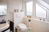 Obergeschoss-Bad - 