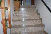 EFH: EG Treppe zum OG - 