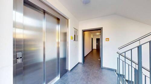 Hauseingang EG - 