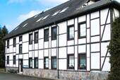 Hofansicht - 1 Zimmer Mehrfamilienhaus, Wohnhaus in Mockrehna