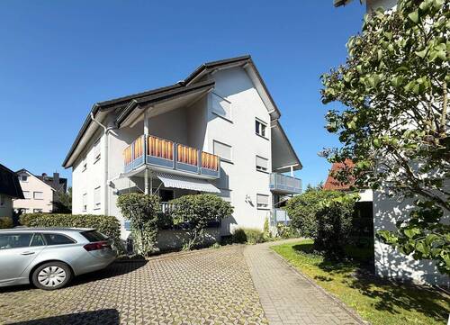 Außenansicht des Hauses - 2 Zimmer Etagenwohnung zur Miete in Buseck