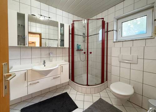 Tageslichtbad mit Dusche ... - 