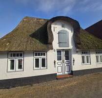 **Einzigartig: Historische Friesenkate mitten in Husum**