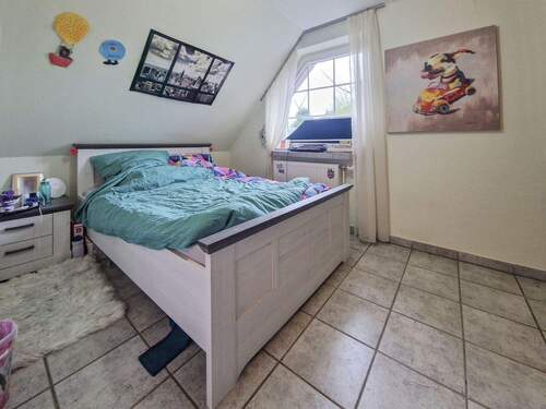 Kinderzimmer im DG - 