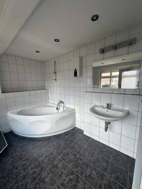 WhatsApp Image 2025-07-26 at 17.14.35 (1).jpeg - 