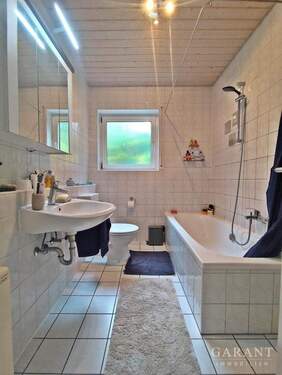 Badezimmer UG - 