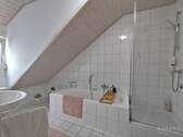 Badezimmer DG - 