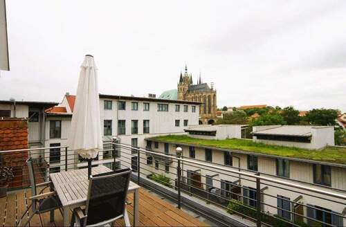 Domblick - 7 Zimmer Mehrfamilienhaus, Wohnhaus zum Kaufen in Erfurt
