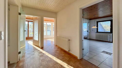 Heller Flurbereich im Dachgeschoss - 
