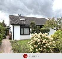Wohnhaus mit ausgebautem Dachgeschoss und Garage in Stuhr!