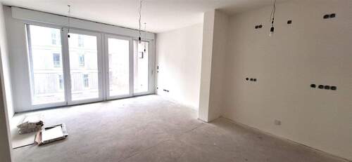 Wohnzimmer - 2 Zimmer Etagenwohnung in Mannheim