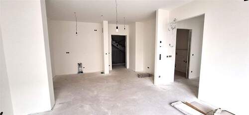 Wohnzimmer - Etagenwohnung mit 54,80 m&sup2; in Mannheim zum Kaufen