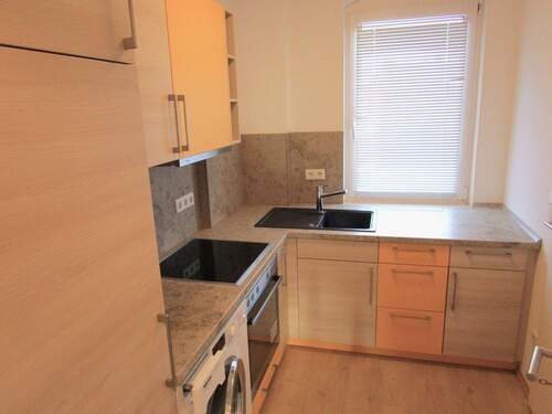 Küche - Moderne Singlewohnung ! 2-Zi. ETW in Nbg. - Nähe Luitpoldhain Wohnung kaufen