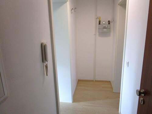 Diele - Etagenwohnung mit 40,00 m² in Nürnberg zum Kaufen