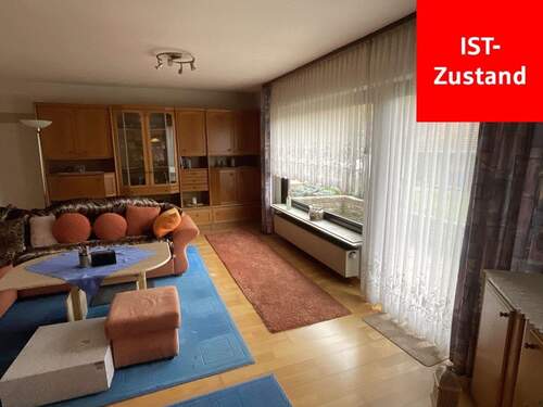 Wohnzimmer - 5 Zimmer Einfamilienhaus in Nüdlingen