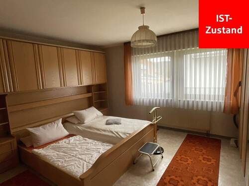 Schlafzimmer EG - 